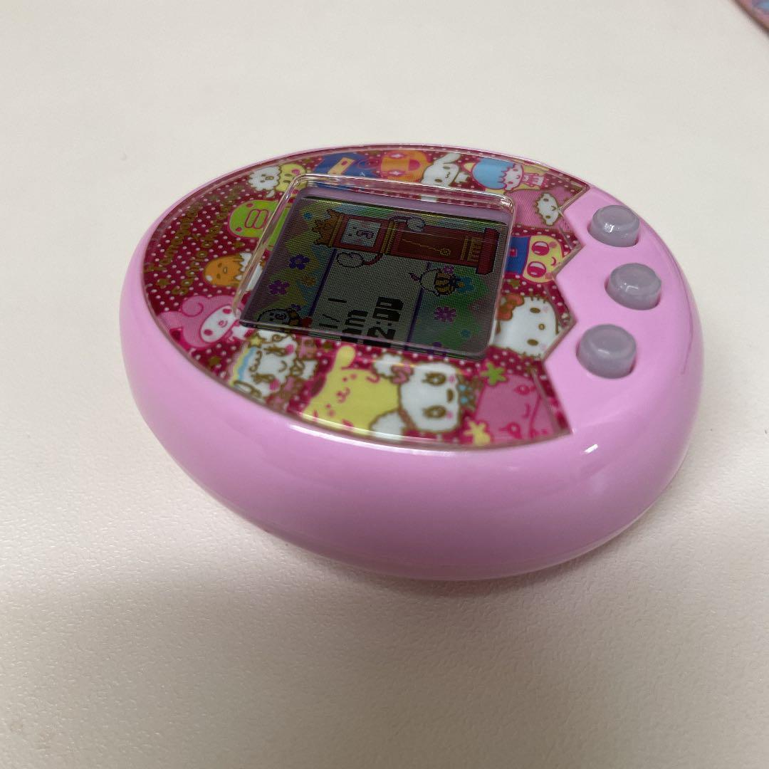 たまごっちみくす　サンリオキャラクターズ　ストラップ付き