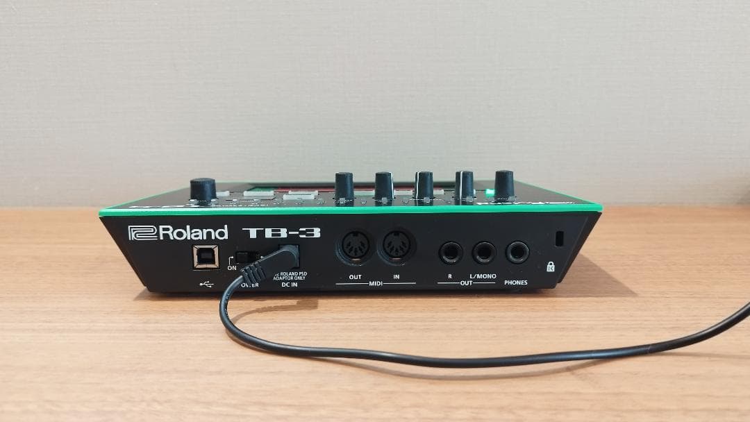 Roland ローランド TB-3 ベースシンセサイザー AIRA　説明書あり