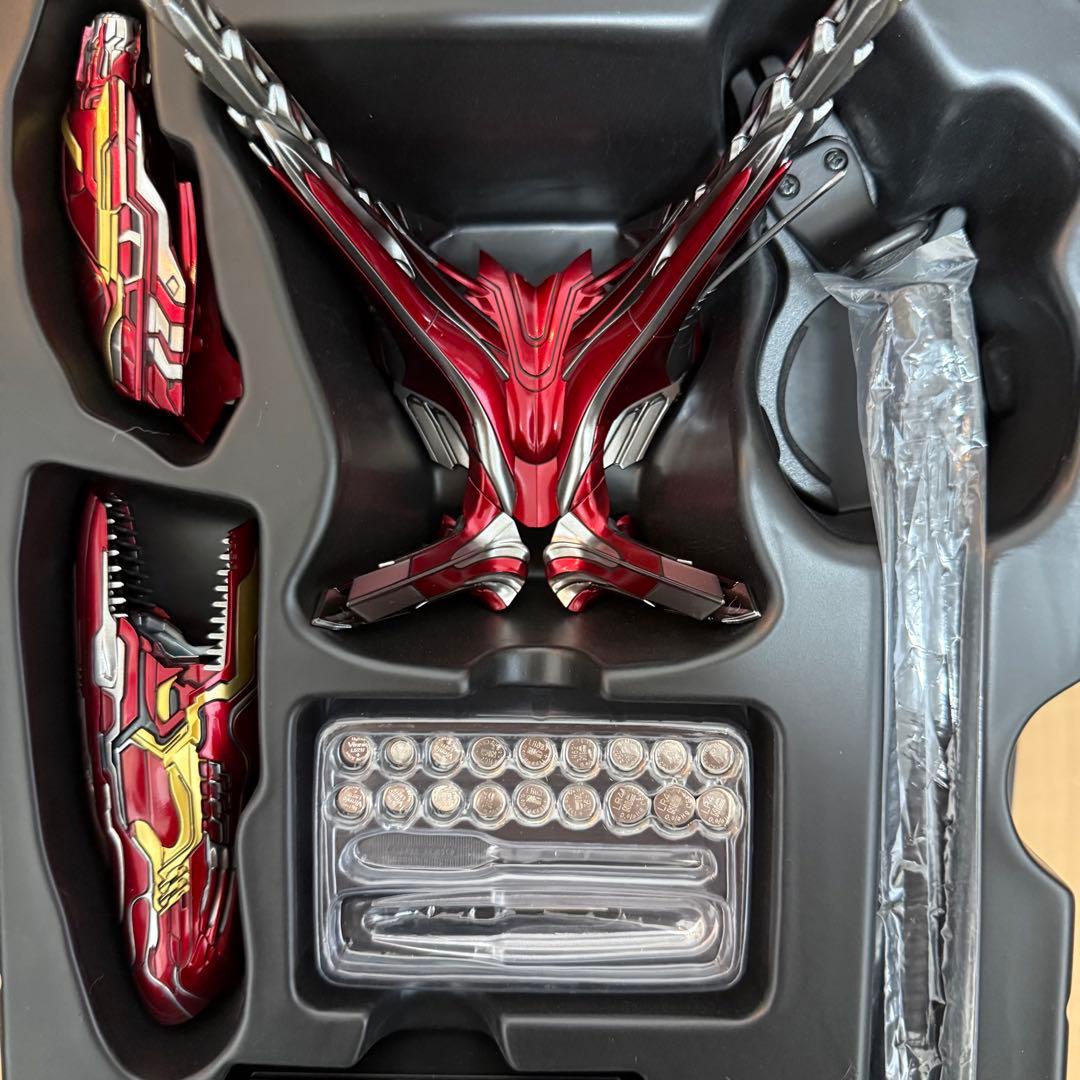 ホットトイズ アイアンマン マーク50