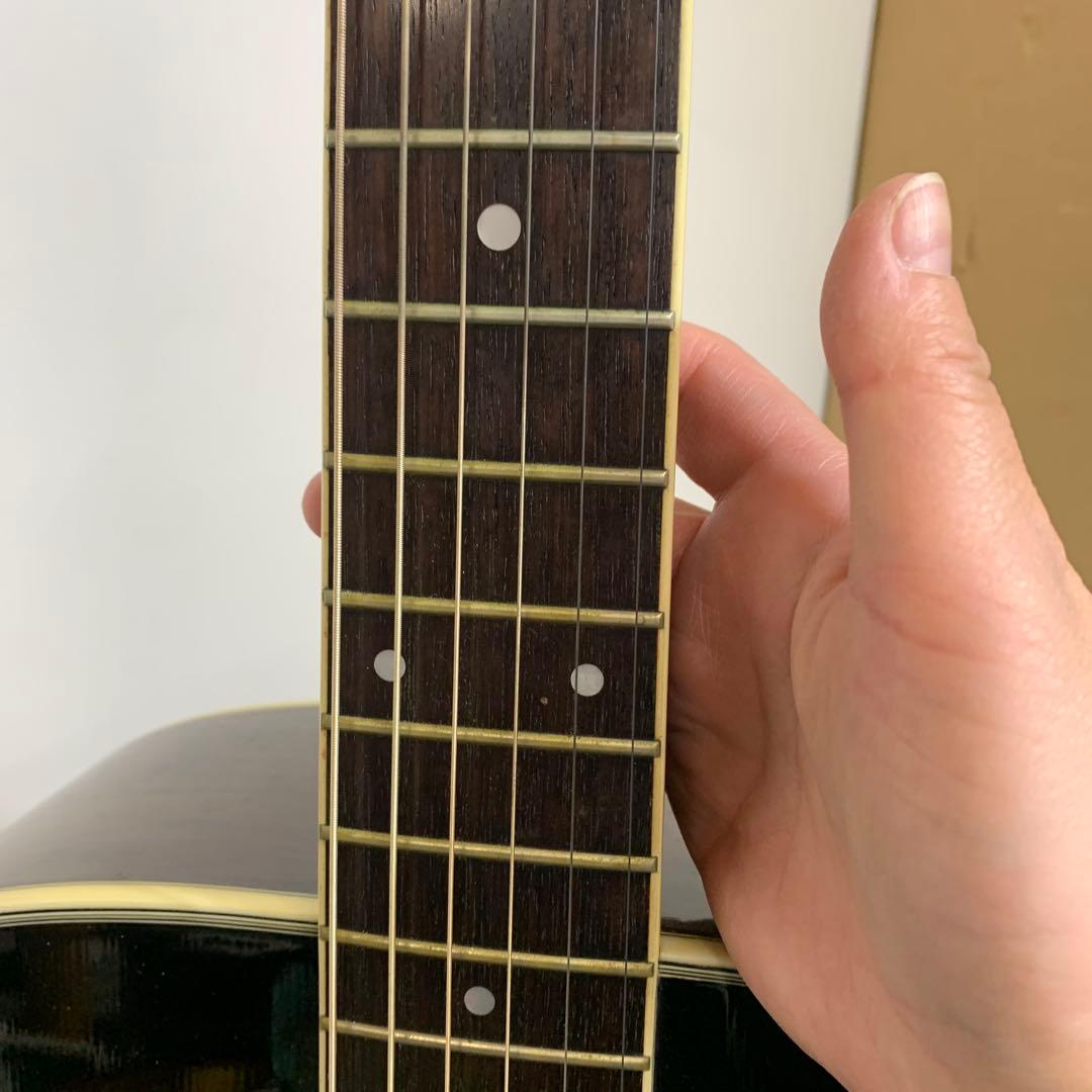 Morris M601 / モーリス　ギター　ハードケース付き