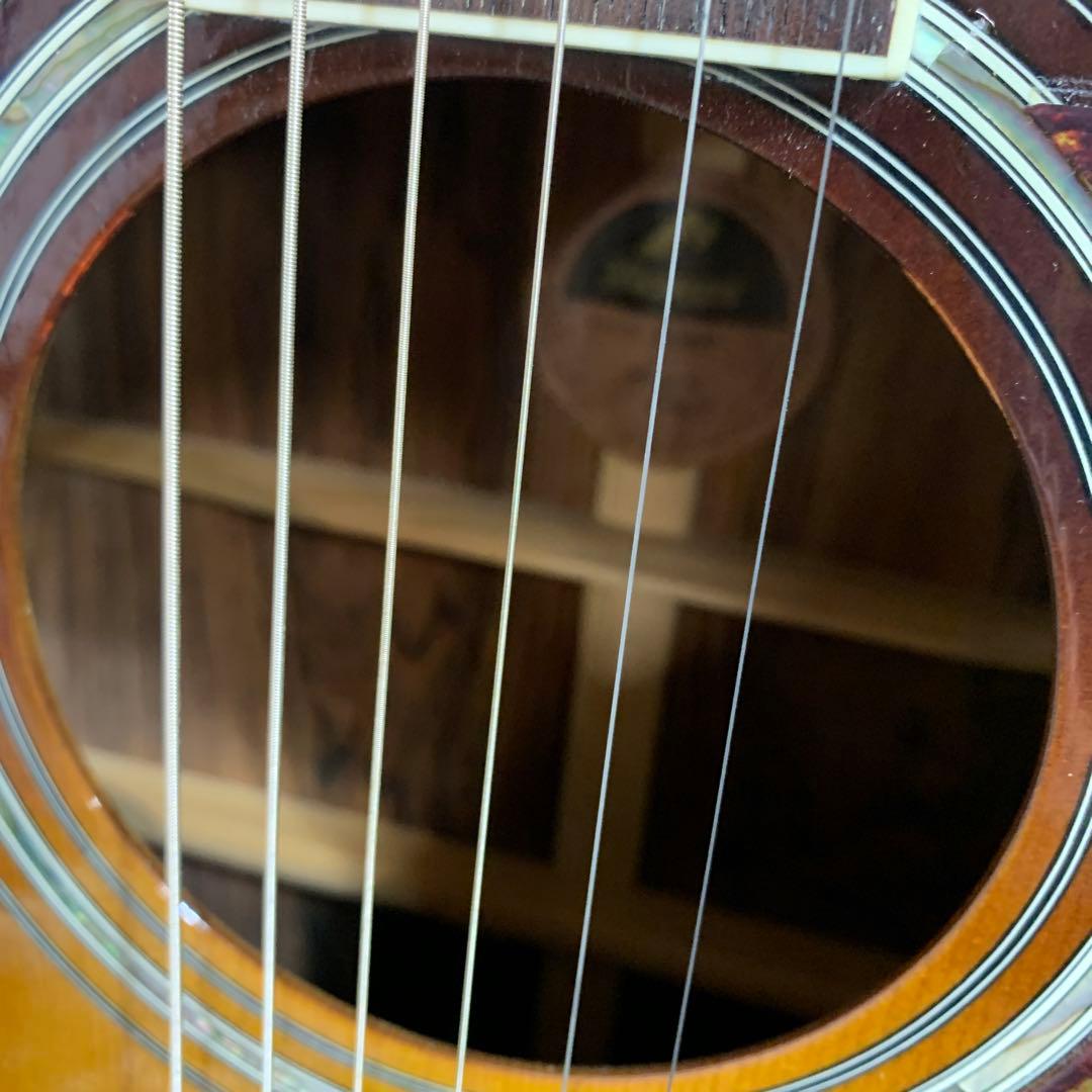 Morris M601 / モーリス　ギター　ハードケース付き