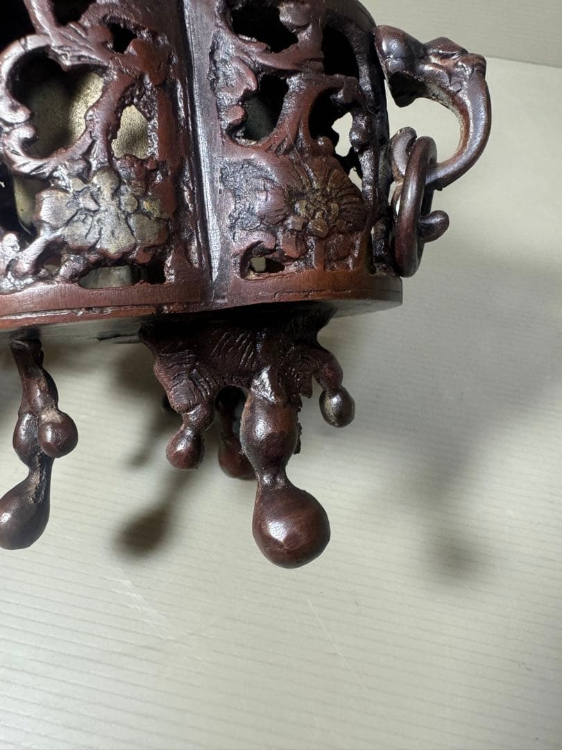 2212 骨董　大明宣徳年製銘　木瓜型　透かし文獅子摘み　香炉　時代物