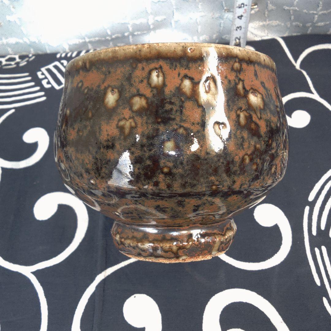 骨董７陶器の丸型ボウル 茶色と黒のグラデーション