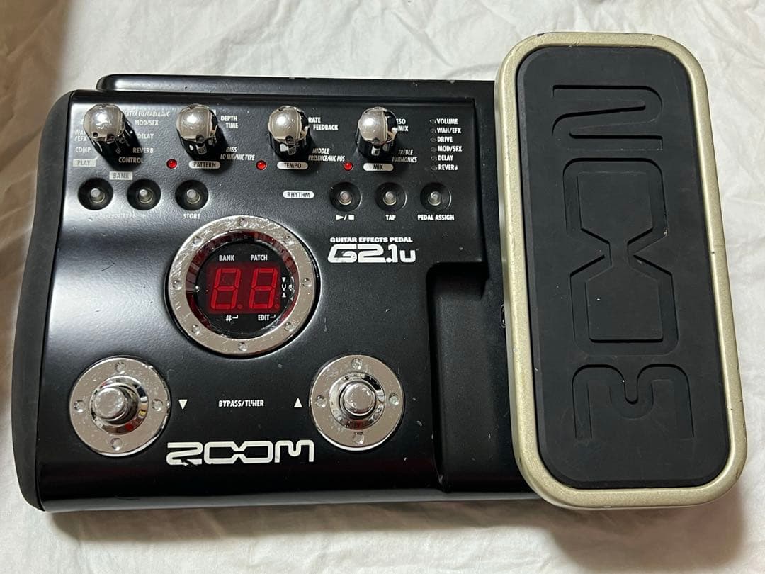 エレキギター　aria pro II selder エフェクター　ZOOM