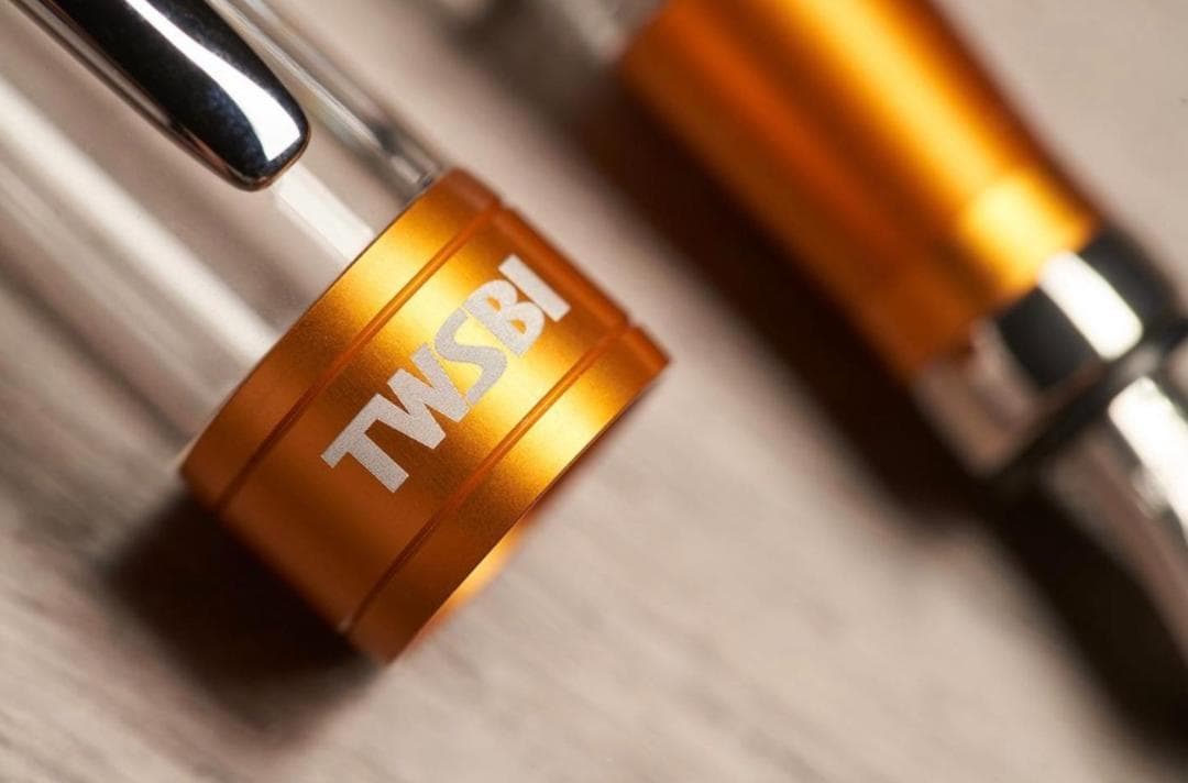 TWSBI ツイスビー ダイヤモンド 580ALR サンセットイエロー 新品 M