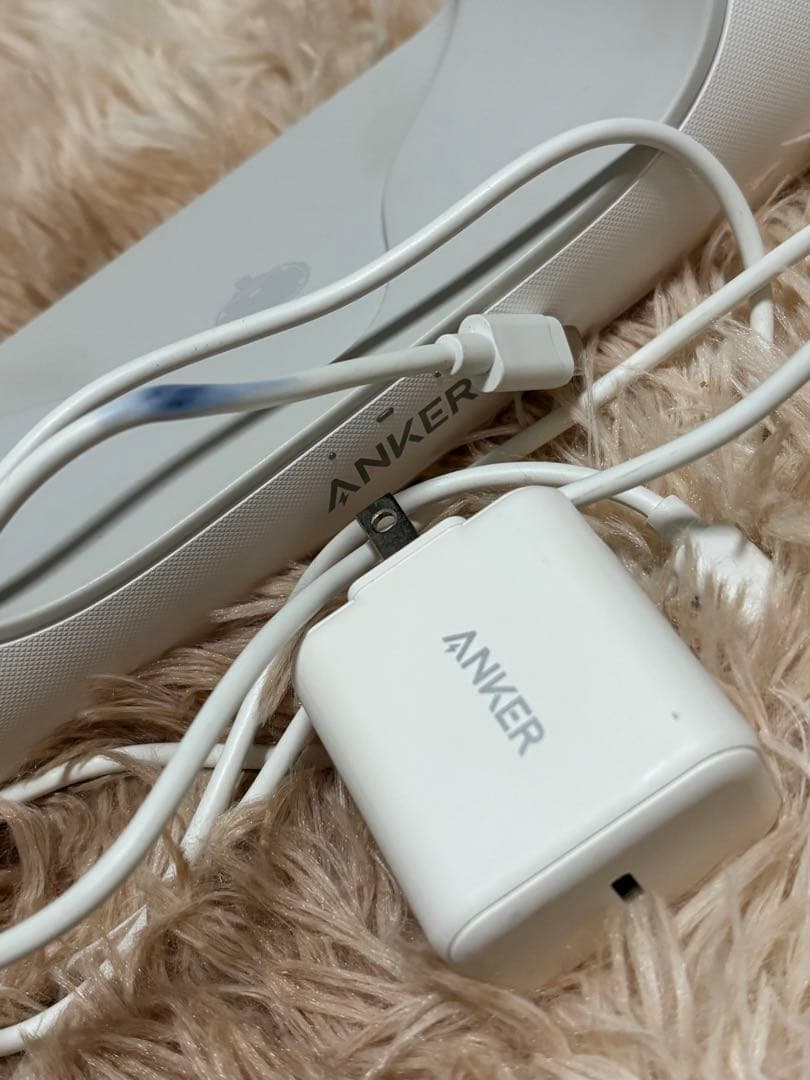  Quest 2（256GB）＋ ANKER 充電機能付きスタンドセット