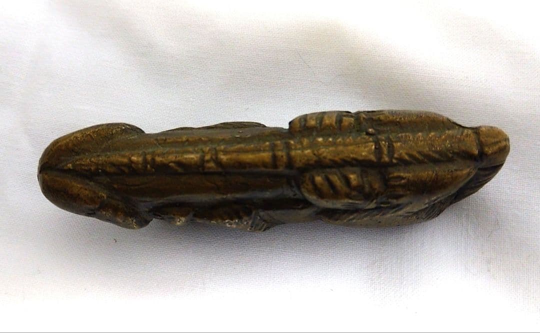 ヴィンテージ タイ 真鍮製 御守り 置物 男性器モチーフ 虎装飾 重厚感あり