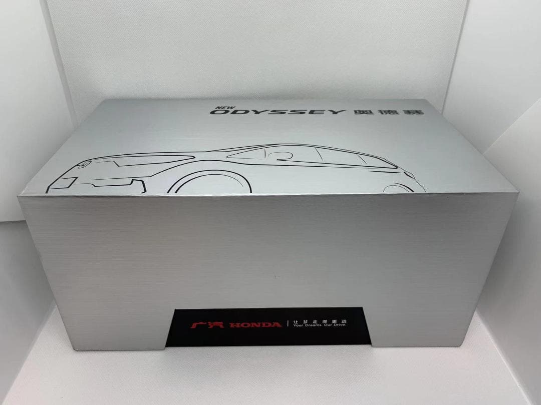 302-002 1/18 ホンダ オデッセイ 2022 グレー