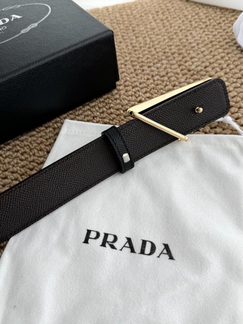 早い者勝ち！ブラック レザーベルト 男女兼用