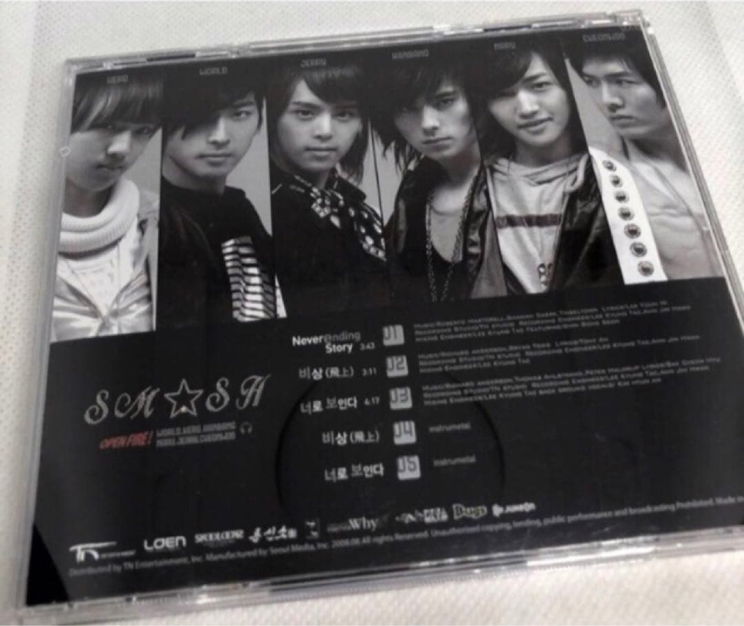 サイン入りCD！　SMASH スマッシュ　/ 1st ミニアルバム［韓国 CD］