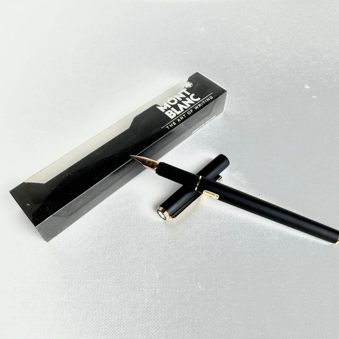 【新品未使用】　'80sモンブラン スリムライン万年筆　ペン先F（細字）　黒色