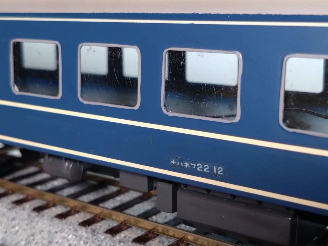 ＨＯゲージ　ブルートレイン客車　７両セット