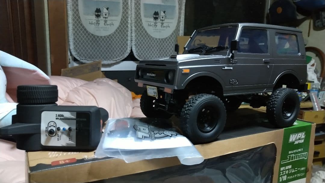 WPLジムニー オリジナル金属バンパー付き。