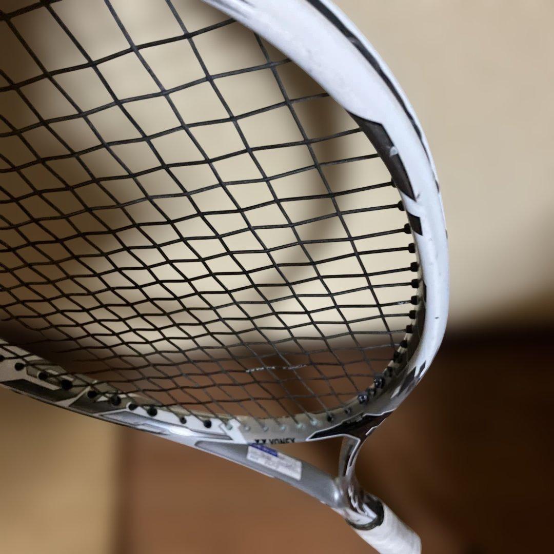 YONEX YY テニスラケット ホワイト
