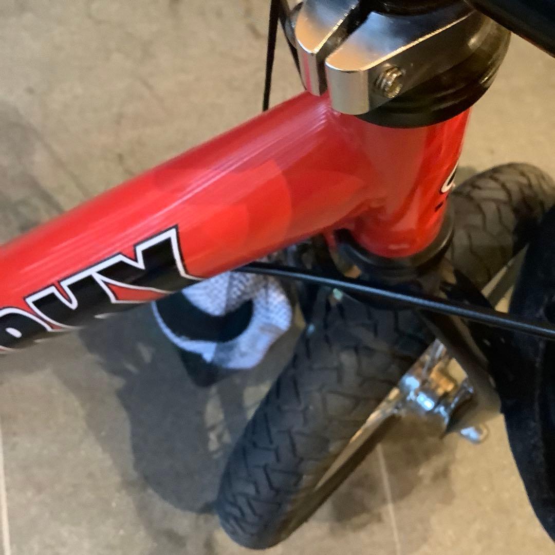 【美品】スパーキー　キックバイク　レッド　SPARKY ヘルメット　腕膝当て付き