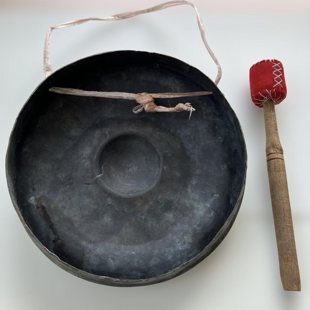 金属製打楽器　中国　チベット　ゴング　ドラ　銅鑼　アンティーク　民族楽器
