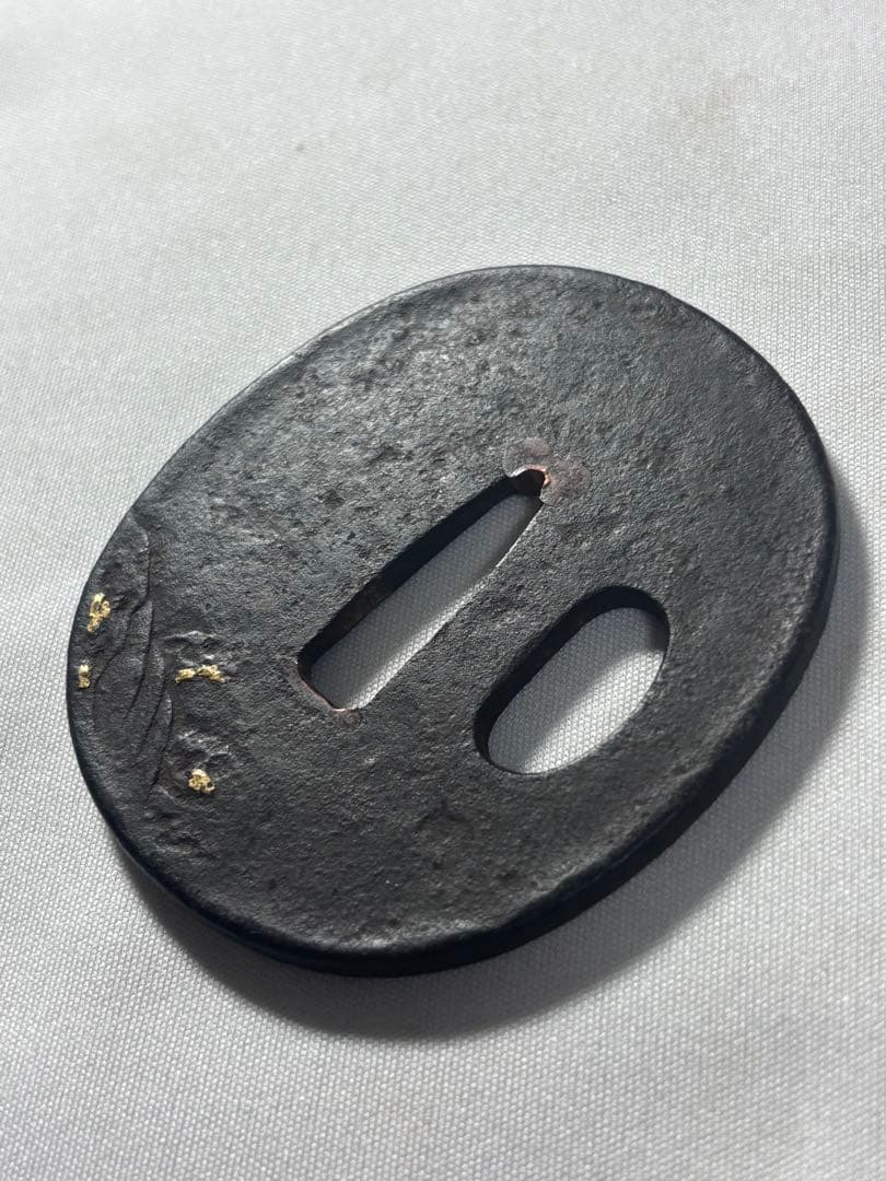 鐔鍔つば　見事な鉄味　山水風景図　風情のある図柄　金家　江戸時代