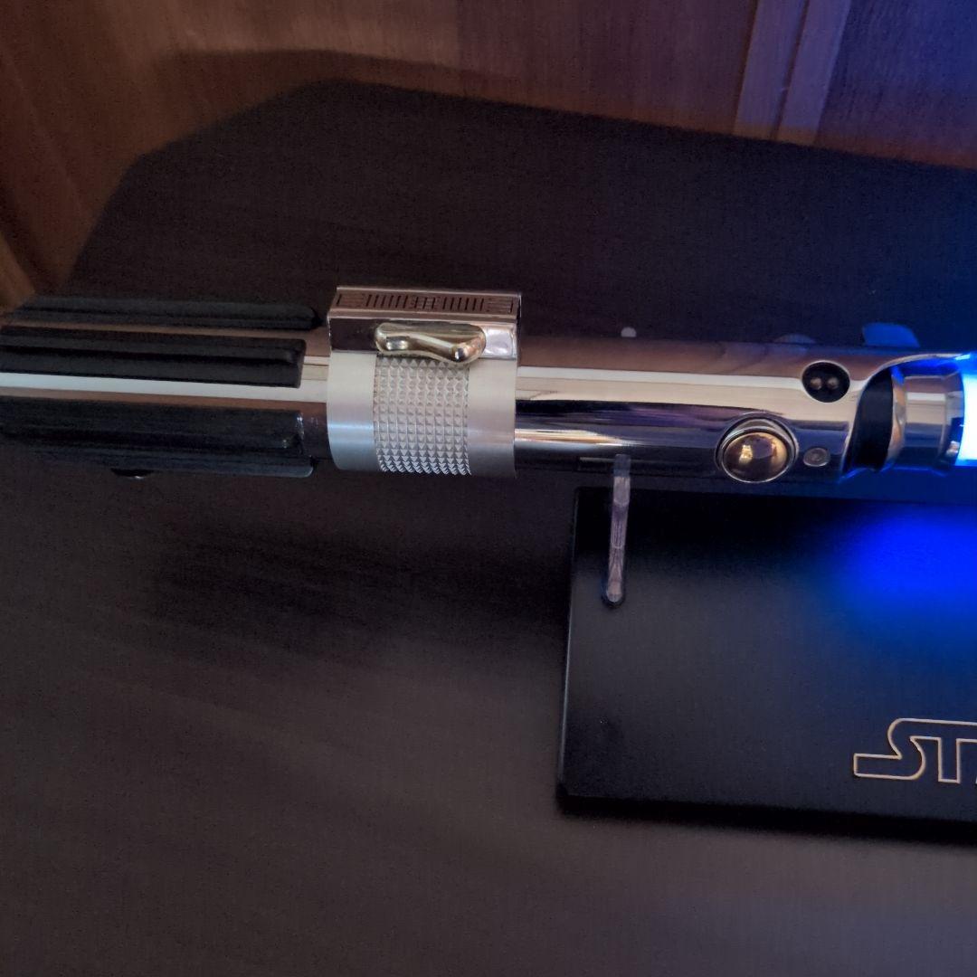 スター・ウォーズ　ライトセーバー　２種　ミニライトセーバー２種　マスターレプリカ