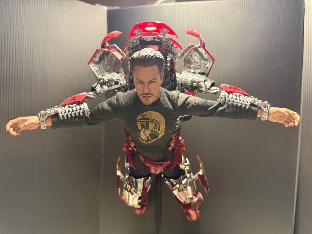 ホットトイズ アイアンマン マーク7 スーツアップ版