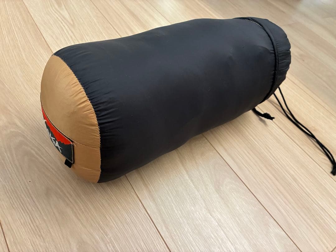 NANGA シュラフ　寝袋オーロラテックス