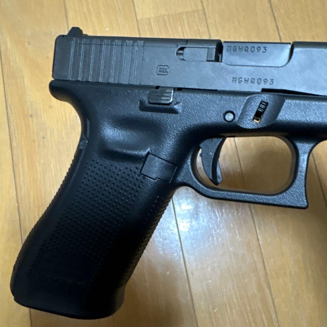 グロック17 gen5(中古品) サファリランドホルスター(中古品)