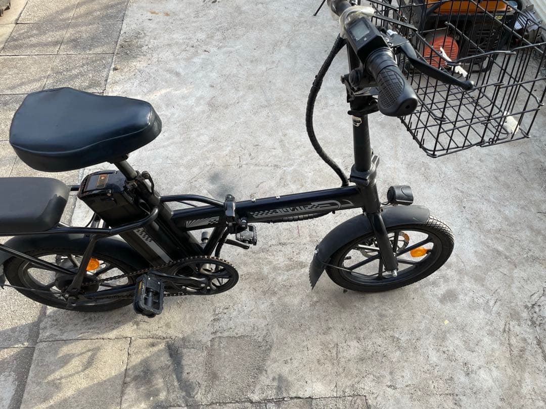 電動自転車 ブラック