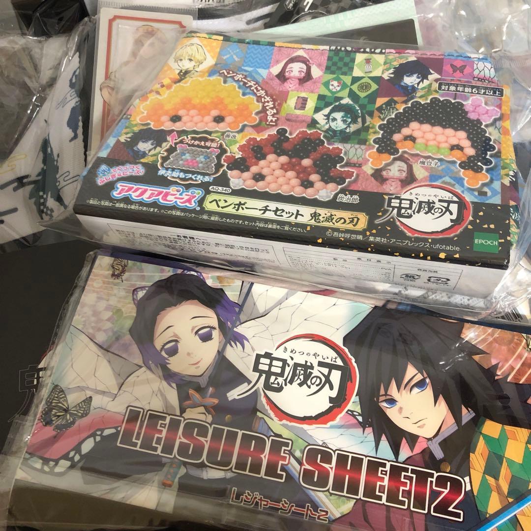 ノンジャンル　大量　まとめ売り　アニメグッズ　キャラクターグッズ　400点以上