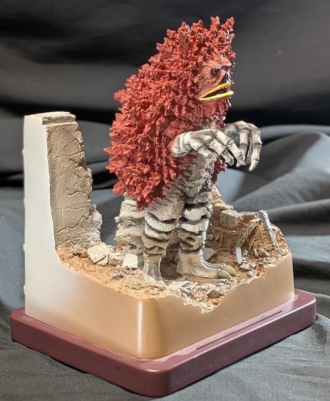 ガラモン「ウルトラＱ」登場怪獣（エクスプラス）ダム台座付ポリストーン フィギュア