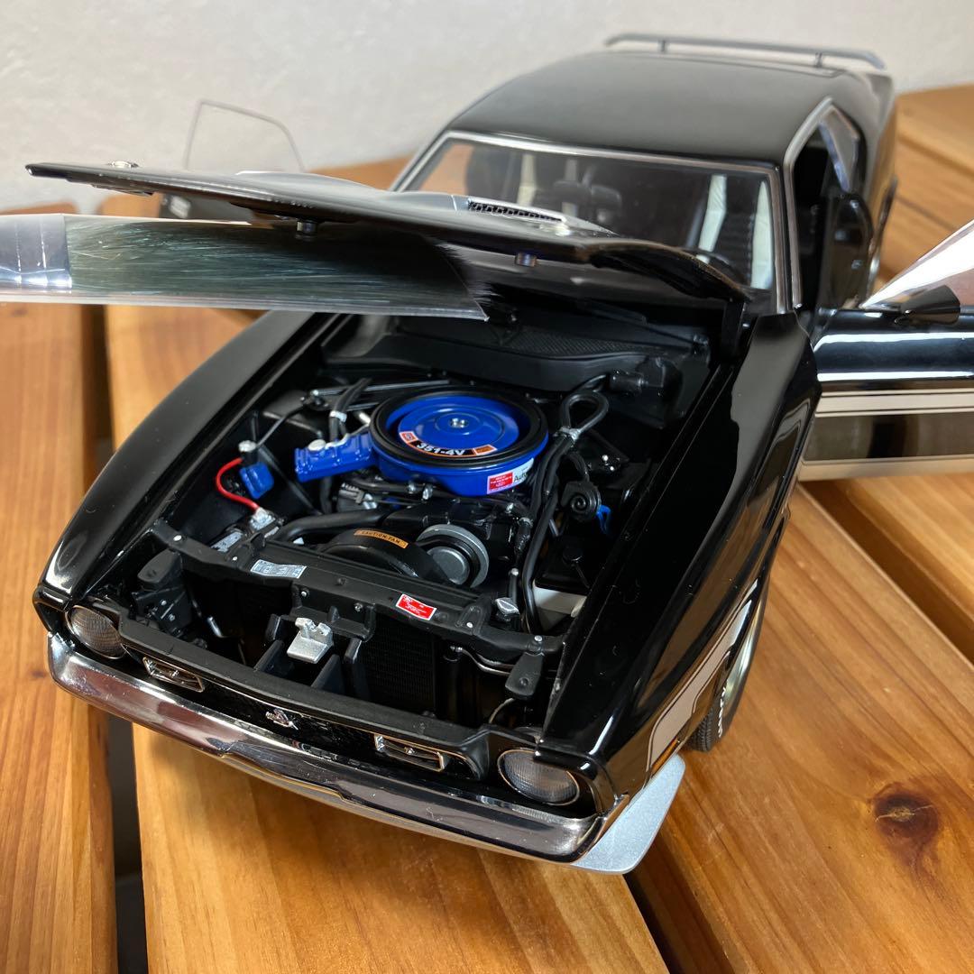 オートアート1/18 FORD MUSTANG MACH I BLACK