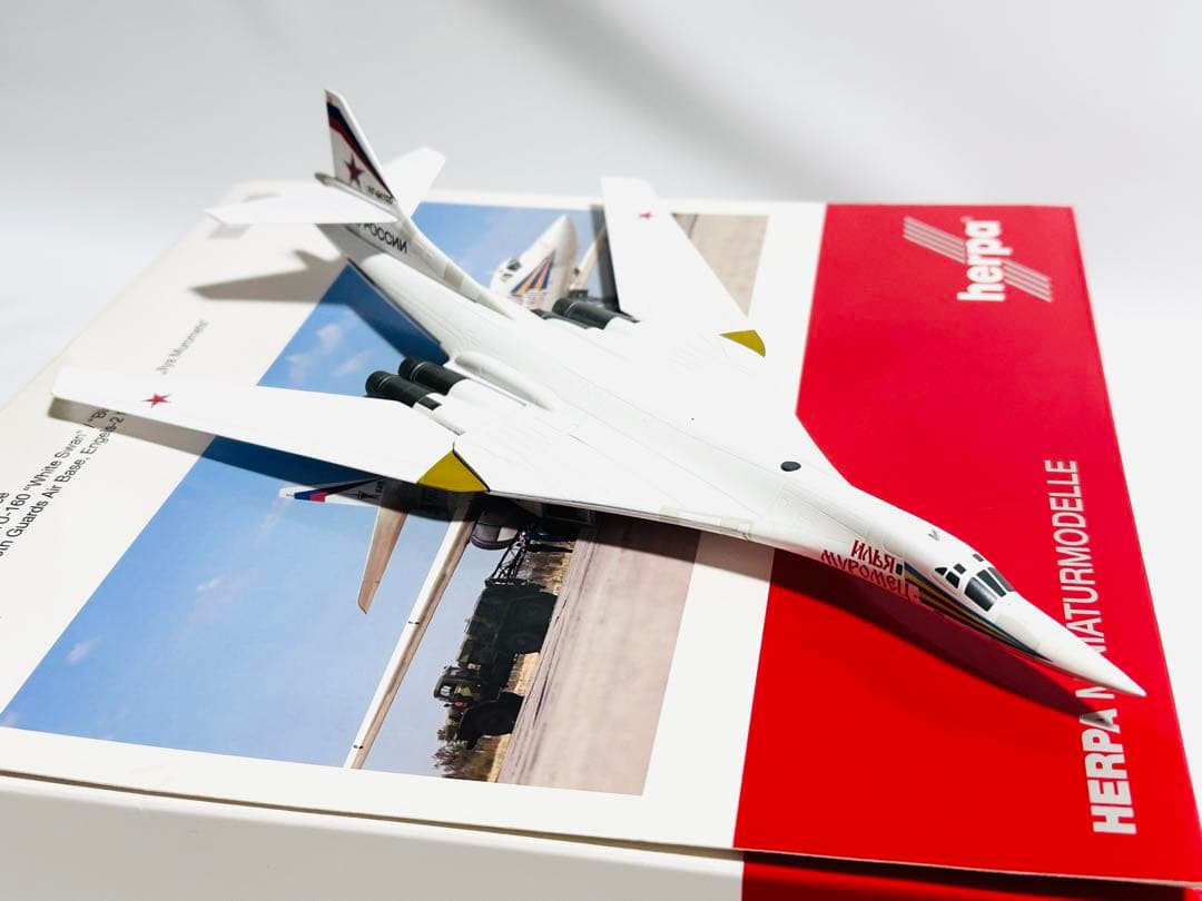 HERPA 1/200 Tu-160 Blackjack ソビエト空軍