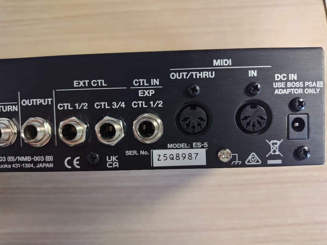 BOSS エフェクトスイッチングシステム ES-5