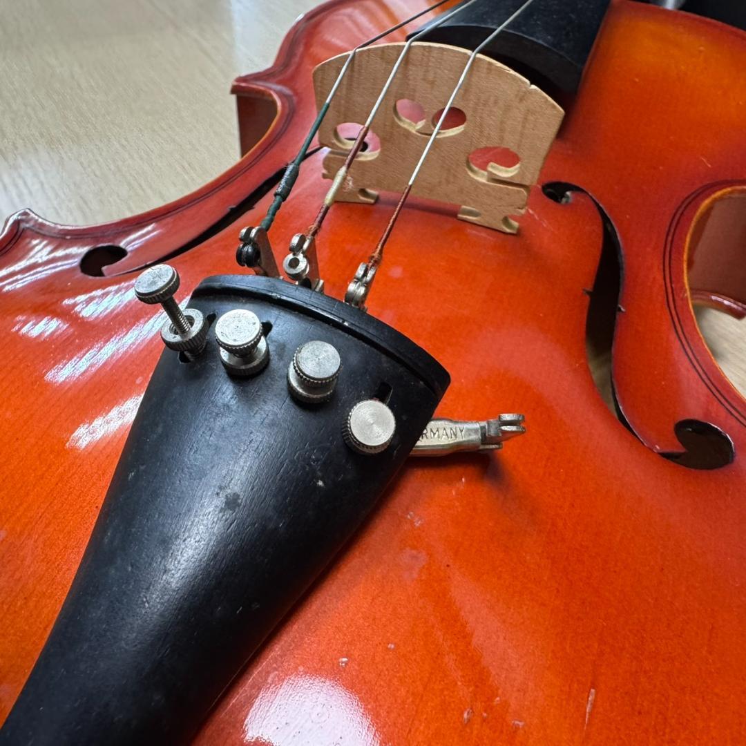 ★スズキバイオリン　4/4　No.280　1982　ケース付き　SUZUKI