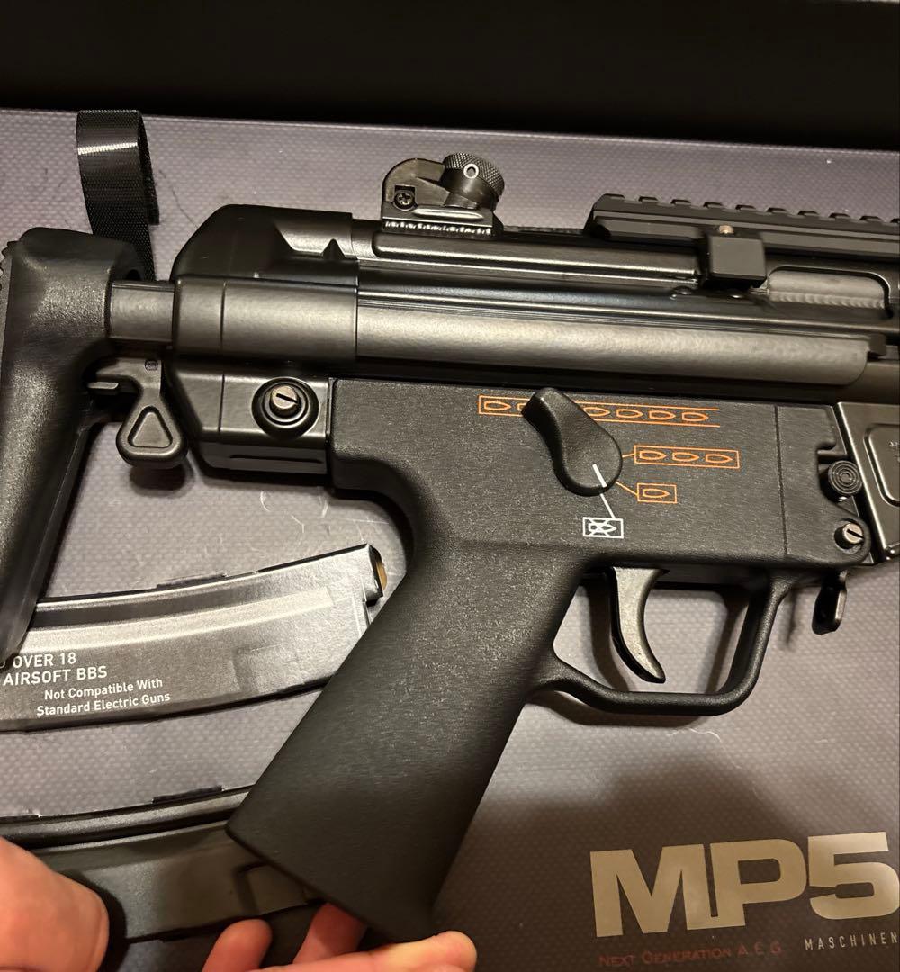 MP5A5次世代ガン マウントベース・充電コード・電池付き　未使用美品　サバゲー
