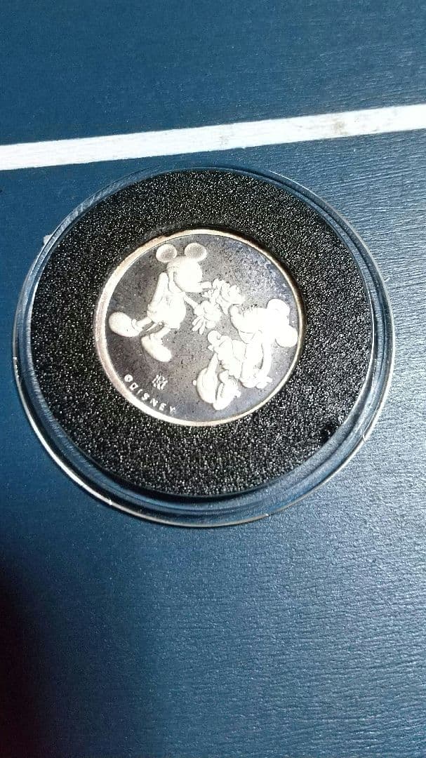 ディズニー シルバー メダル 1990 匿名配送