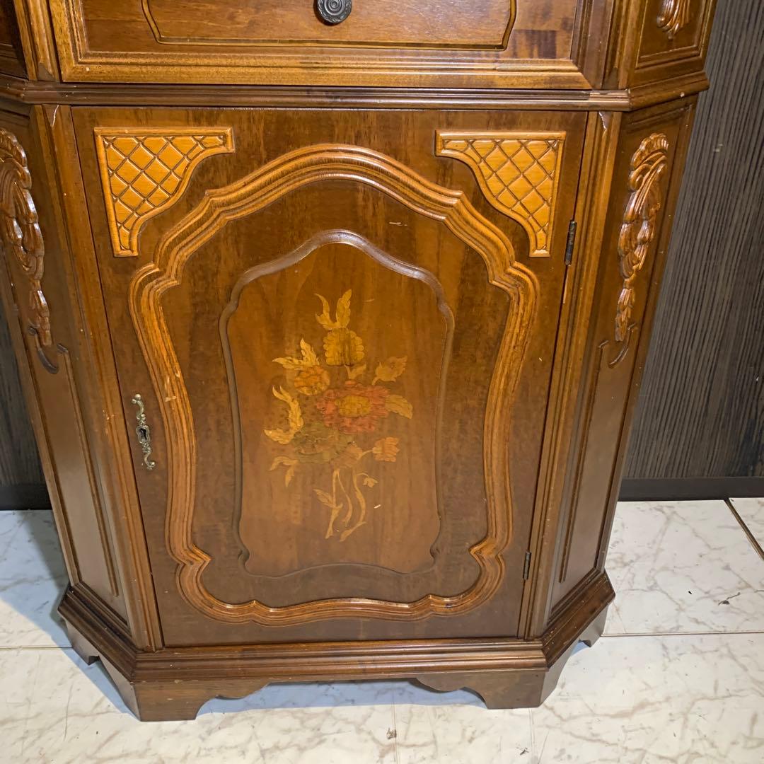 M*N様 イタリア　アンティーク　キャビネット