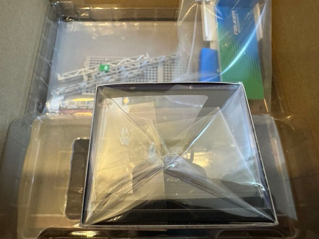 ミニカー TARMAC Porsche911GT3R PIT GARAGE DIORAMA