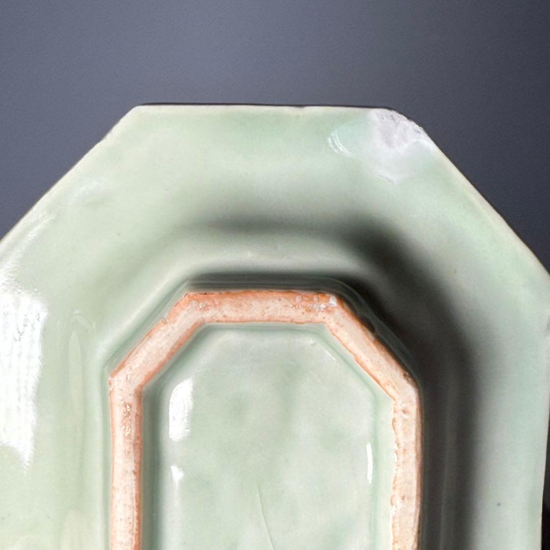 三田青磁　陽刻草花文八角皿　五点　江戸後期　古美術　骨董　希少