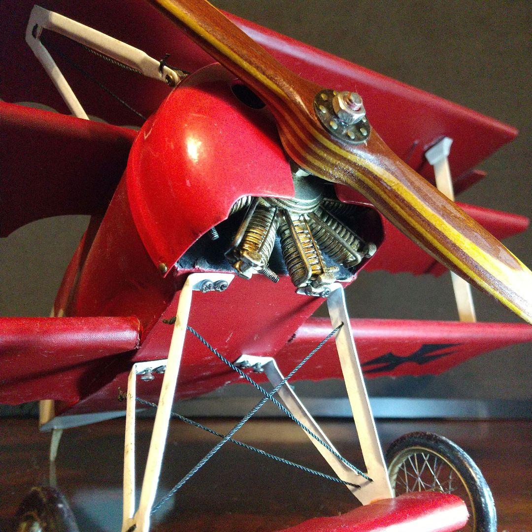 三重翼模型飛行機 ドイツ戦闘機フォッカDr1 レッドバロン 大型 翼47センチ