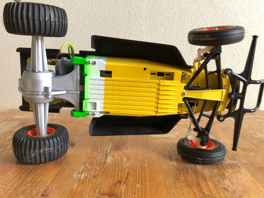 新品未使用)タミヤ)メカレス)シャーシ/グラスホッパー・ボディ/バギーチャンプ