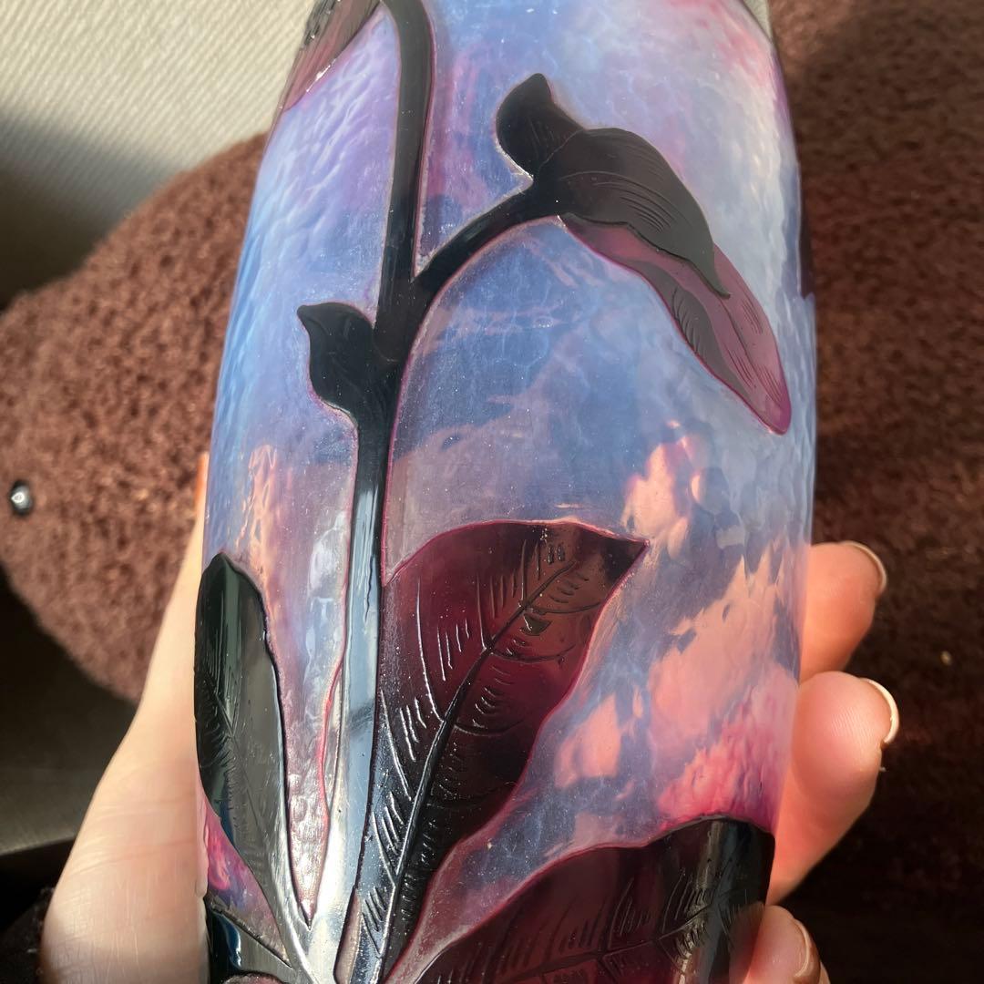 Y*E様 ドーム・ナンシー　花のデザイン ガラス花瓶 黒紫