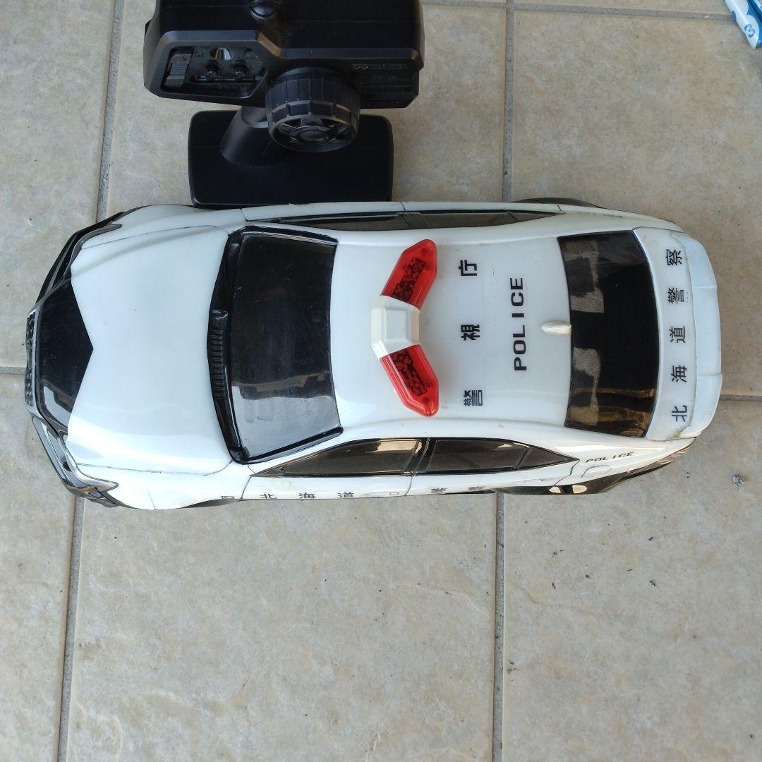 パトカー LEXUSラジコンタミヤTT-02