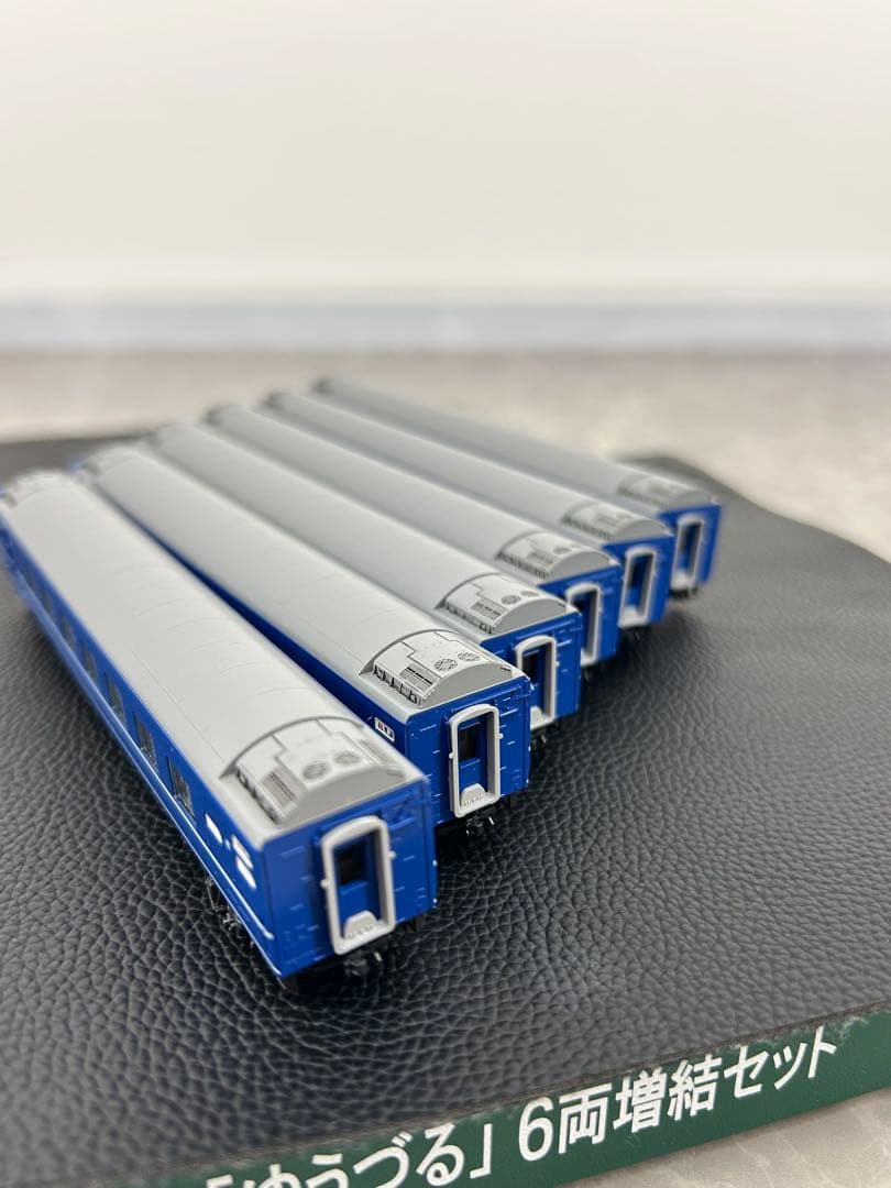 KATO 10-811.812 寝台特急「ゆうづる」6両基本、6両増結セット