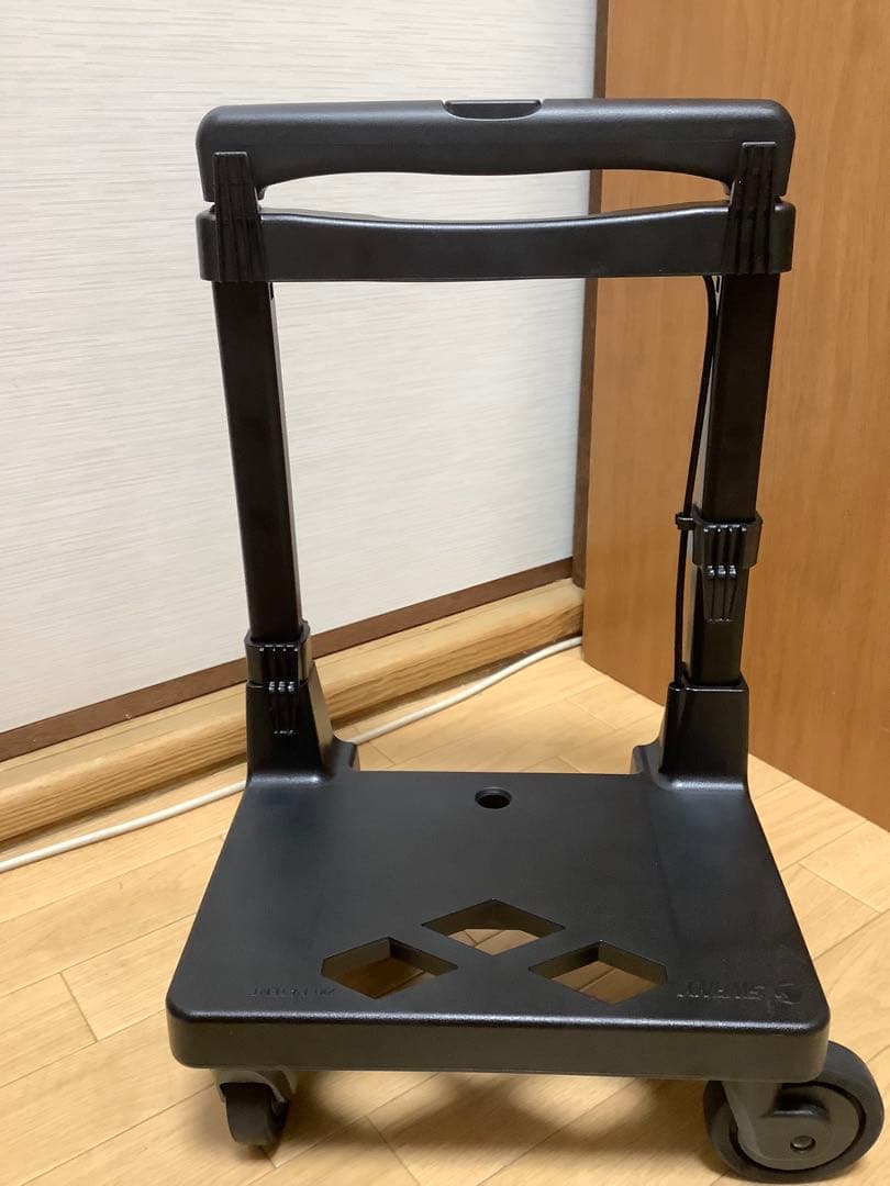 スワニー　キャリーバッグ　ストッパー付き　Mサイズ　超美品