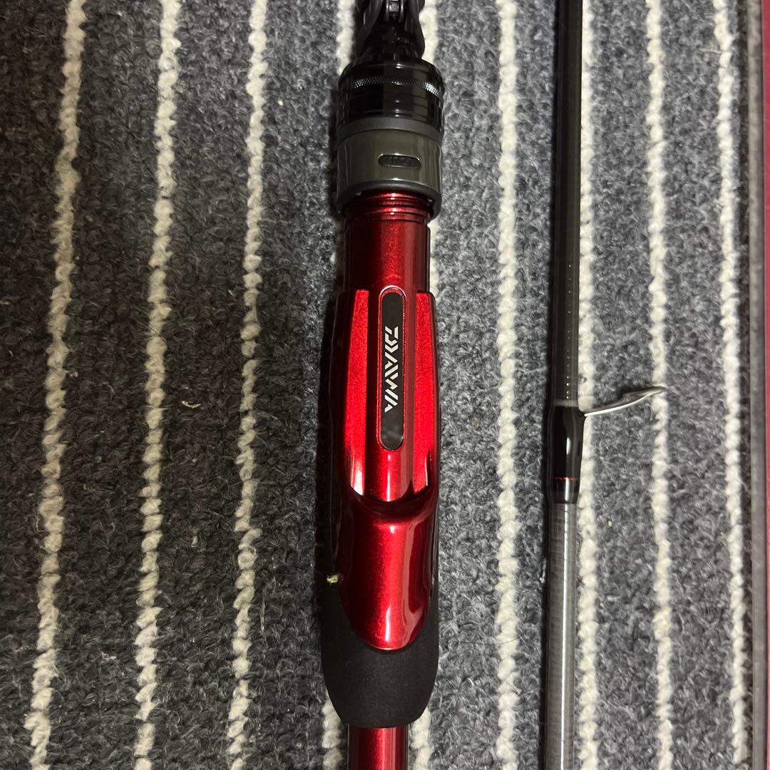 美品月下美人83M-T メバル.アジ ハイパワーモデル。