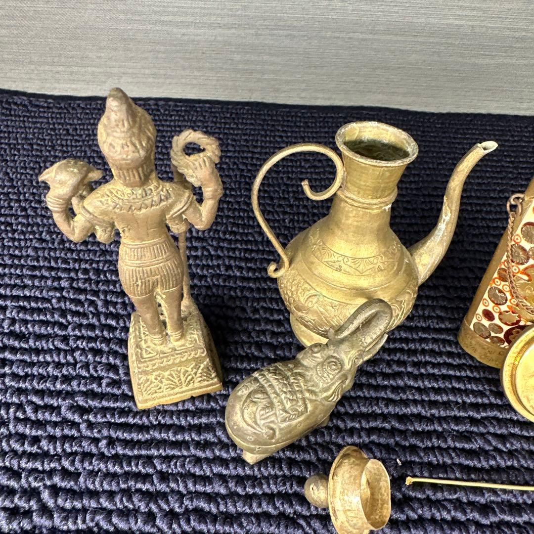 ネパール　置物　小物入れ