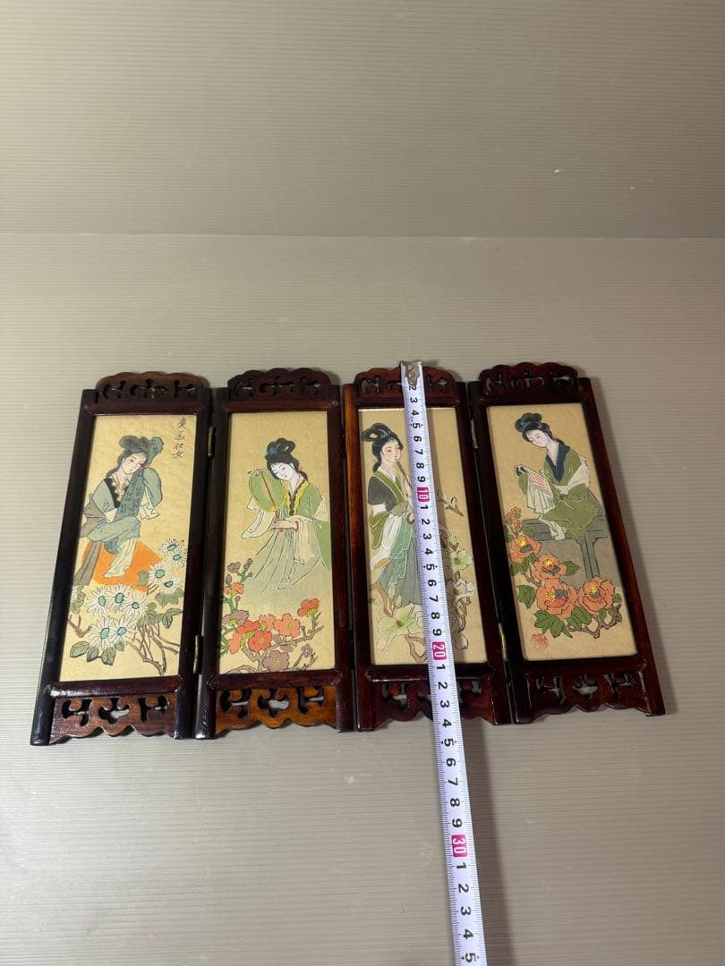 2874 中国美術工芸品　四美人花鳥図　卓上屏風　時代物