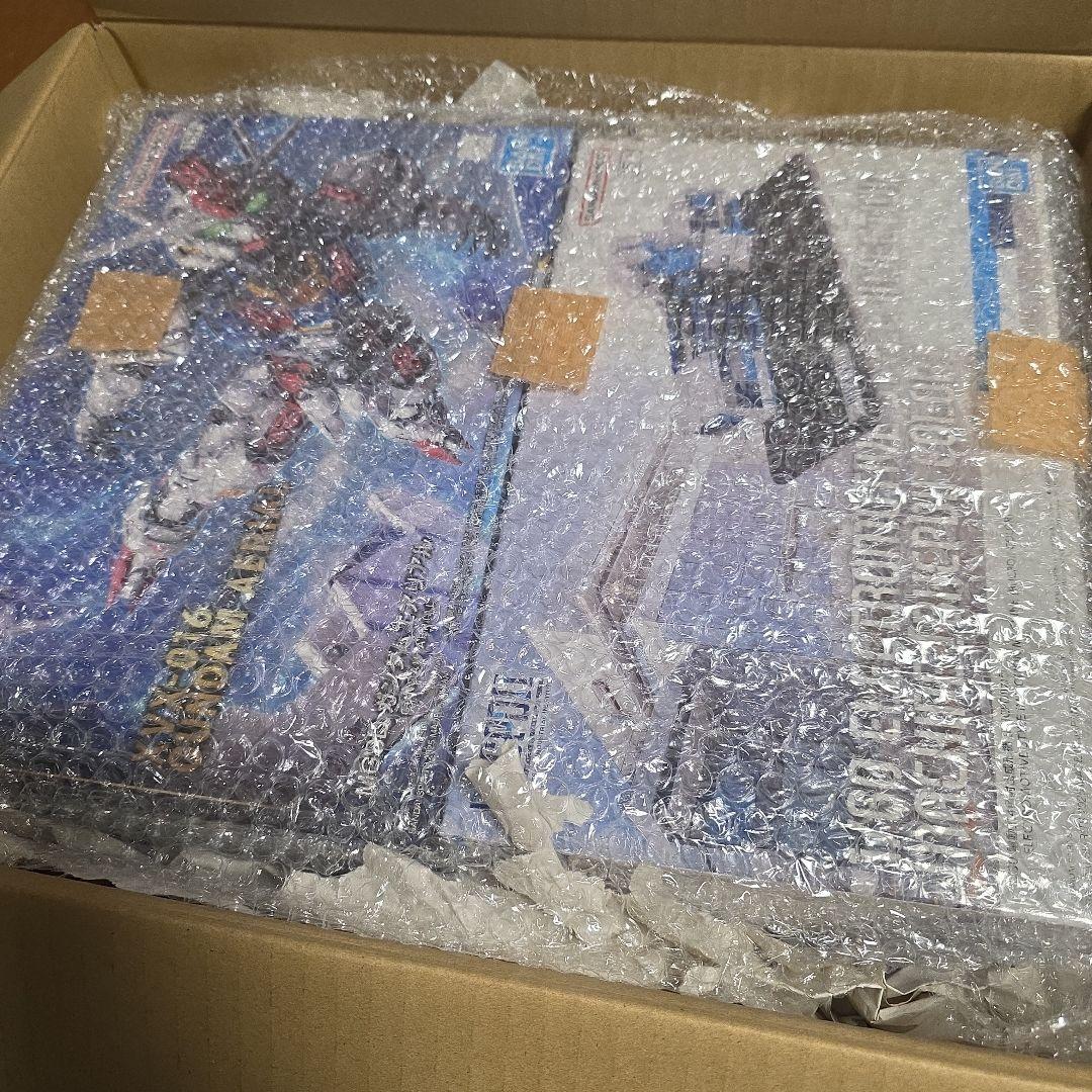 【未組立】ガンプラ　等　５箱　まとめ売り
