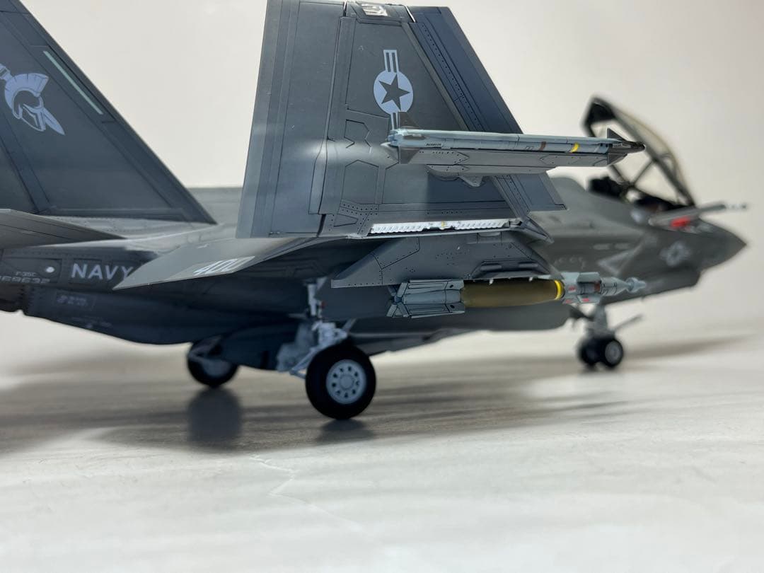 タミヤ 1/48 F-35C （完成品）