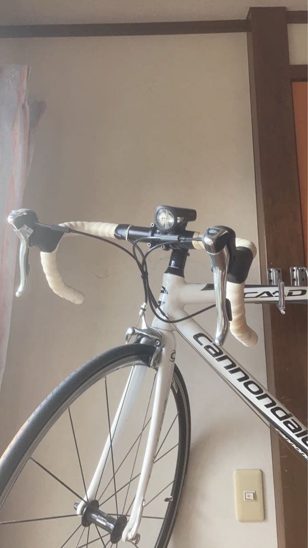 ロードバイク　キャノンデールアルミ製cannondale ultra caad9