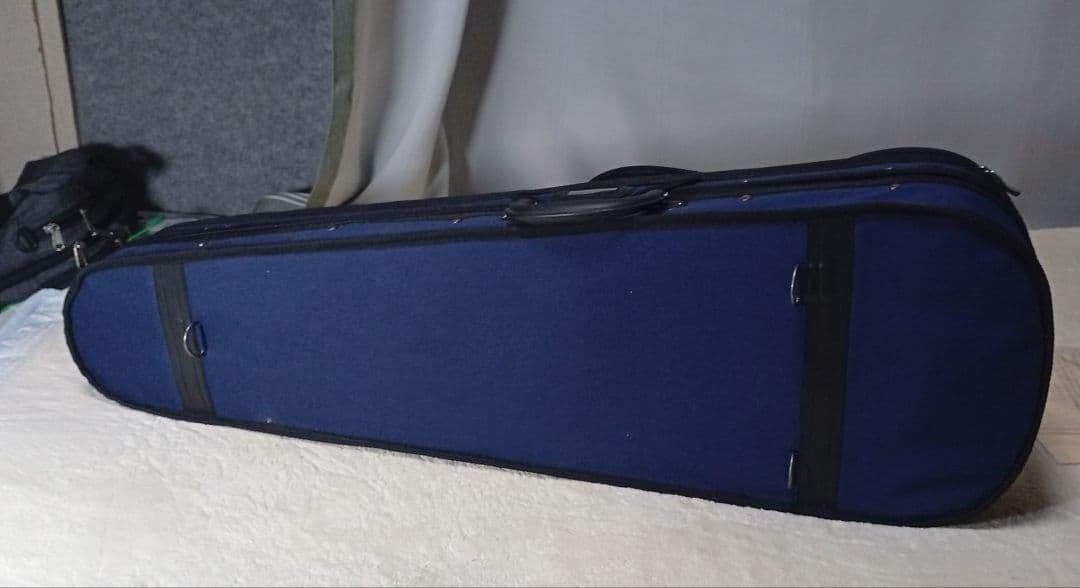 カルロ・ジョルダーノ　　　　 4/4 バイオリン59cm　ケース、弓付　未使用品